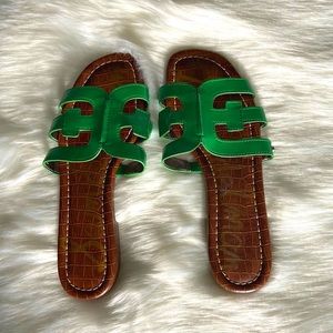 Sam Edelman New Bay cutout slide sandal green size 7